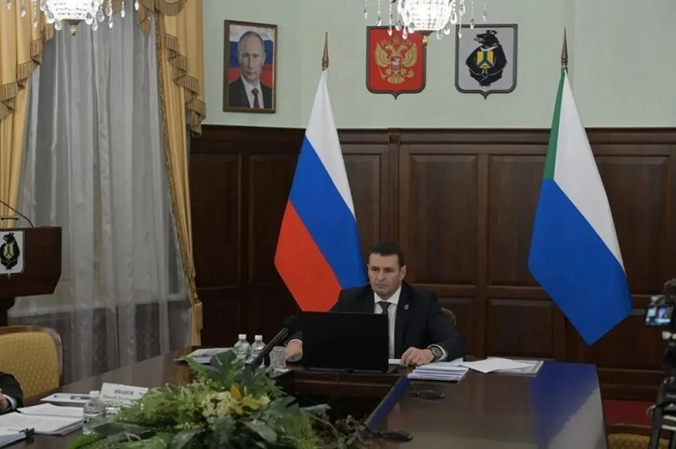 Дмитрий Демешин рассказал об обеспечении безопасности туристов. Фото: правительство Хабаровского края.