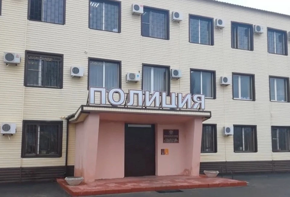 Полиция задержала нарушителей.