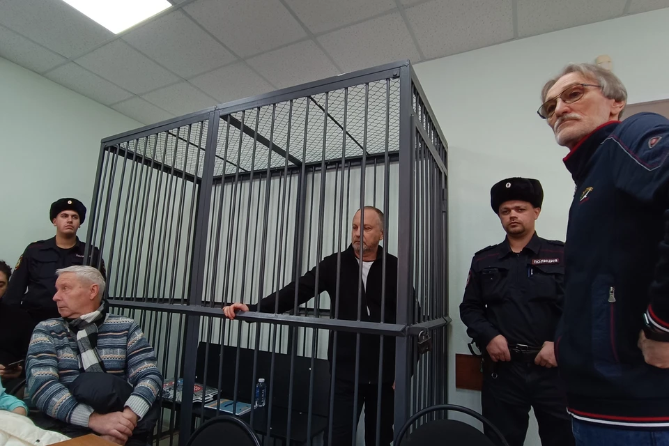 Гуменюк был осужден за взятки на 12 лет