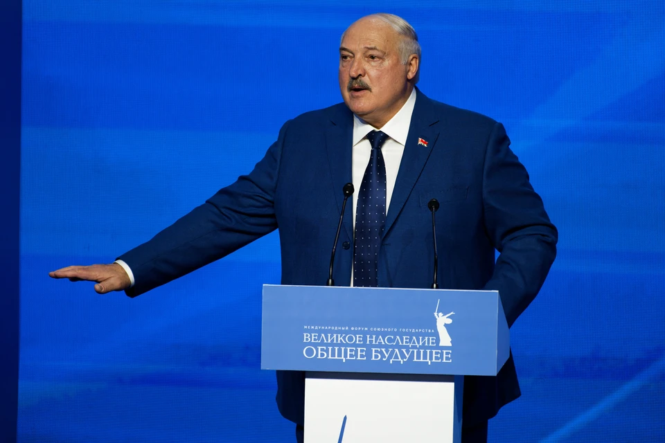 Лукашенко заявил, что верит в скорое окончание конфликта на Украине