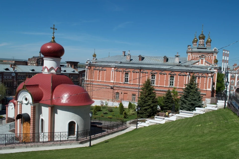 По данным активистов, работы ведутся с грубыми нарушениями охранного законодательства.