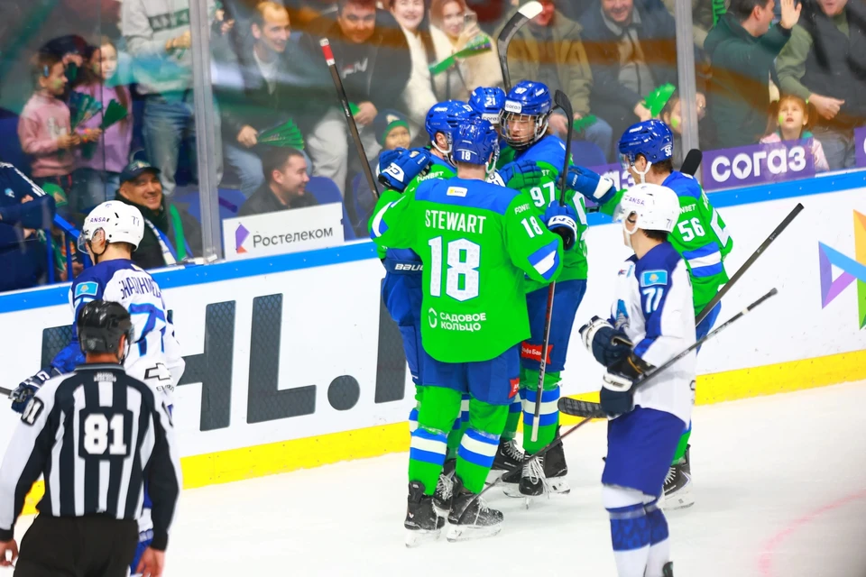 «Салават Юлаев» одержал волевую победу над «Барысом» со счетом 7:4 в матче КХЛ.