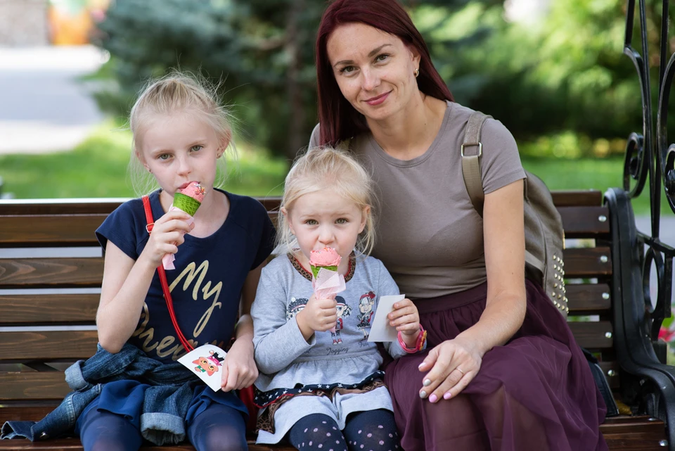 Вячеслав Федорищев подтвердил, что поддержка материнства и детства остается важнейшим приоритетом государства.