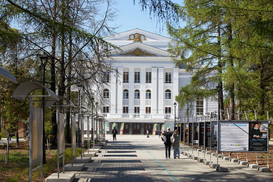 Престижные награды завоевали концертмейстер и солистка Пермского оперного театра