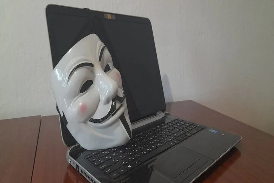 Аферисты смогли списать со счета херсонки почти 340 тысяч рублей