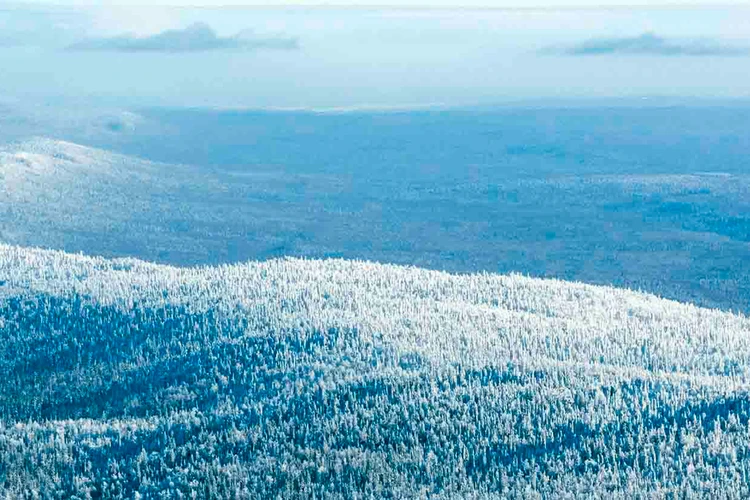 Покататься на горных лыжах и увидеть ледяные пещеры: что предлагает туристам зимняя Башкирия