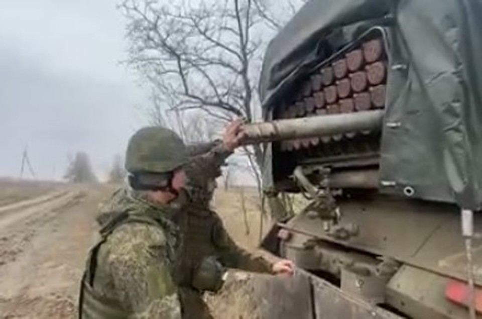 Град прикрыл штурмовиков ВС РФ у села Малая Токмачка