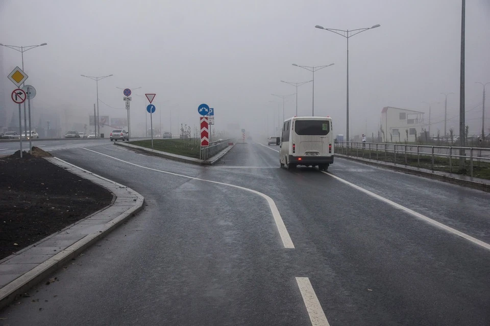 Сейчас на некоторых улицах выделенные полосы уже есть