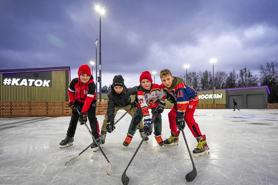В ЮВАО оборудовали новые спортивные кластеры с площадками для командных игр. Фото: Telegram-канал Сергея Собянина.
