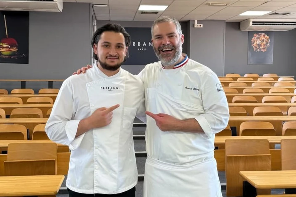 Шеф-повар удивил коллег из разных стран блюдом по домашнему рецепту. Фото: соцсети Астемира Текушева