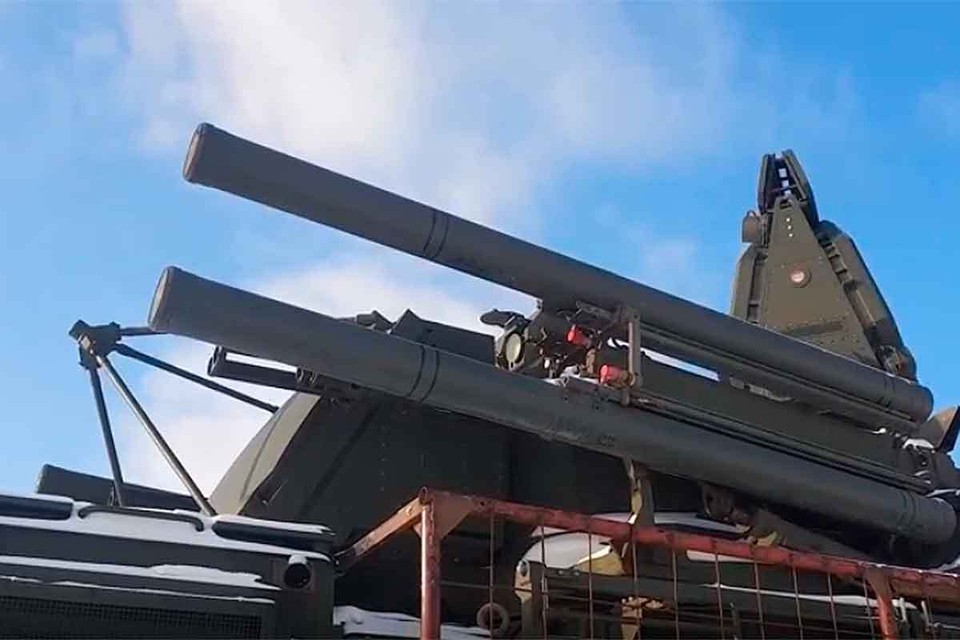 Из-под Панциря к противнику летят Молнии