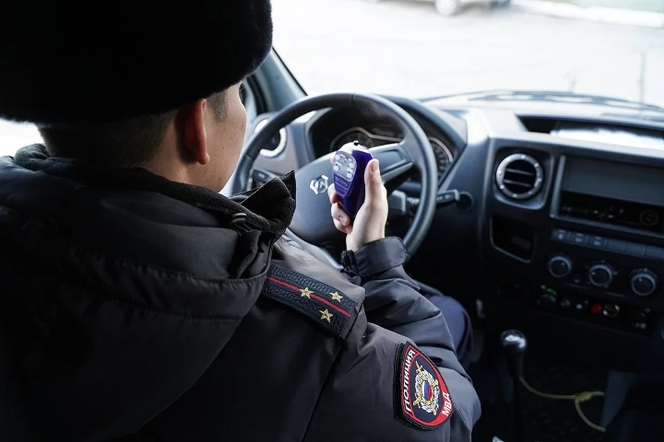 Житель Красноярска прописал в своей квартире 22 иностранцев