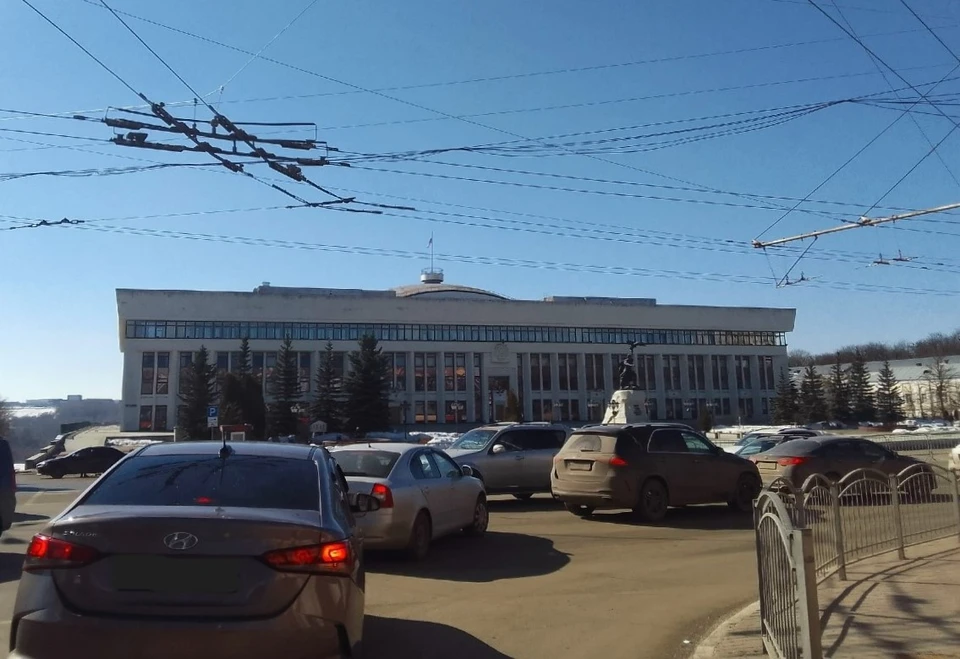 Метеорологи прогнозируют условия для накопления вредных примесей в приземном слое.
