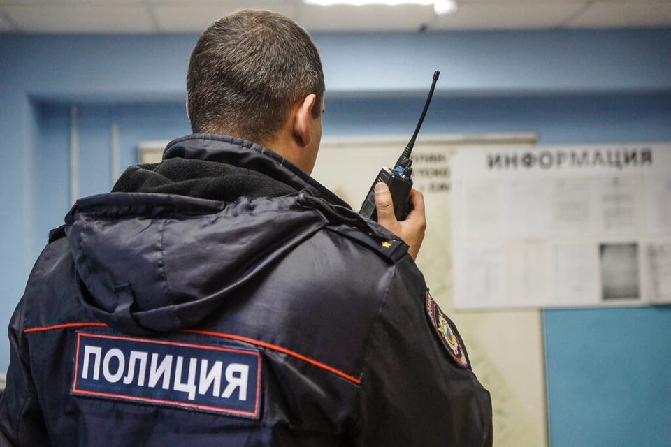Его обвиняют в злоупотреблении должностными полномочиями.