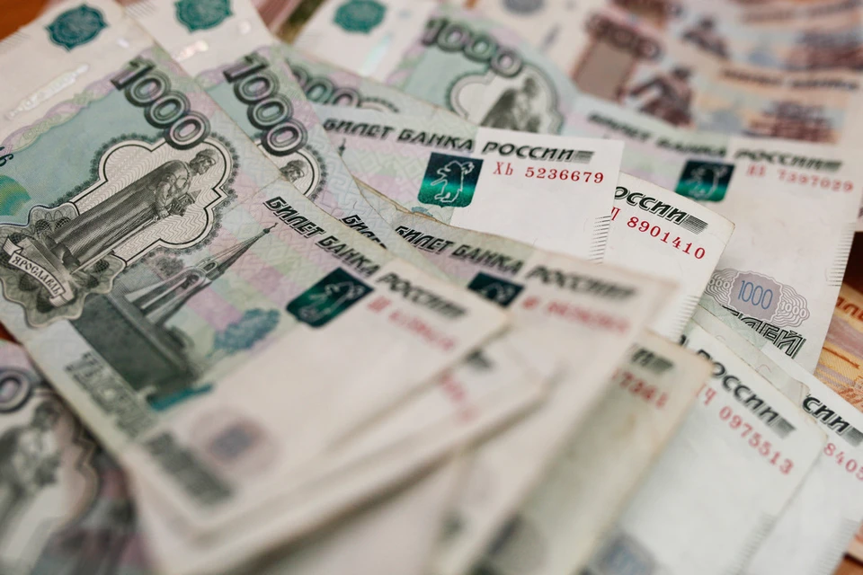 В Новосибирске продают раритетные машины по 30 млн рублей.