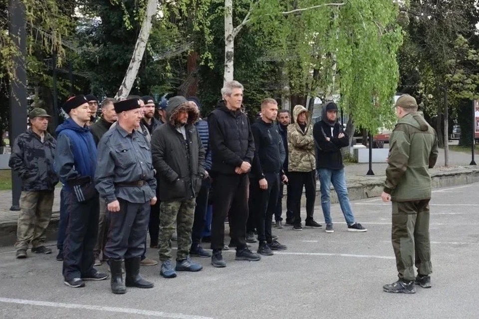 Спасатели и сотрудники мэрии Геленджика отправились в Туапсе для ликвидации ЧС Фото: telegram-канал главы Геленджика Алексея Богодистова