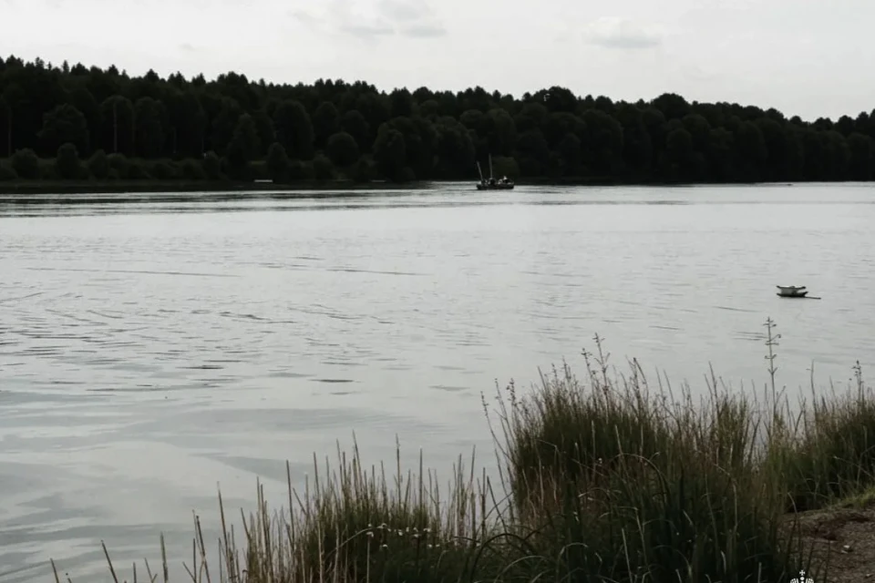 Водолазы аварийно-спасательной службы региона обнаружили тело погибшего. Фото: МЧС Оренбуржья
