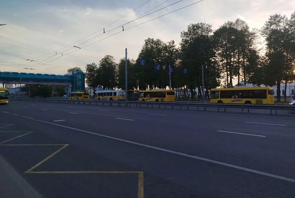 Движение по Московскому проспекту в сторону Москвы восстановлено.