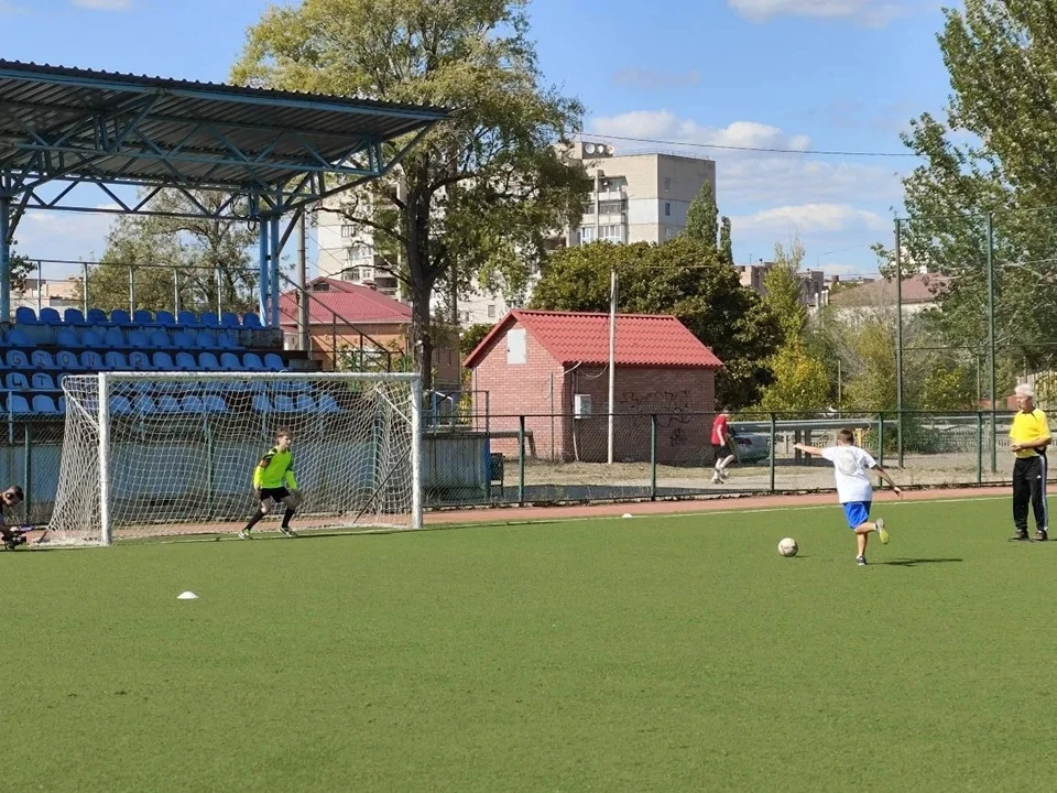 В Славяносербске восстановят стадион "Колос"