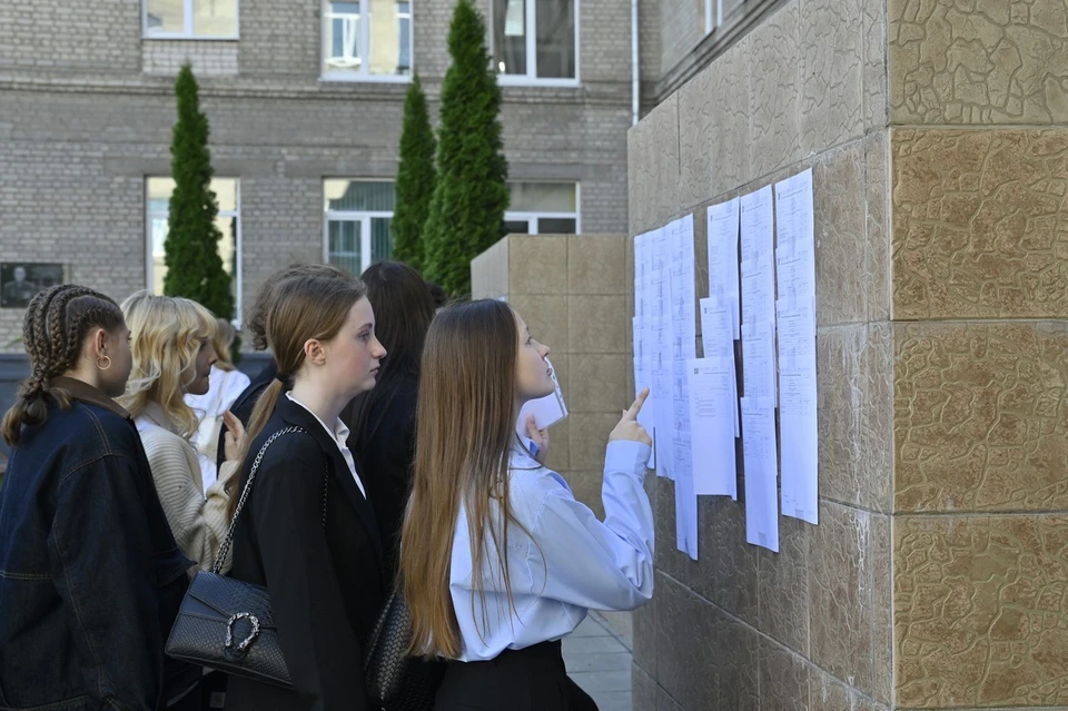 Стартовал основной период проведения Государственной итоговой аттестации для выпускников 9 классов. Фото: Правительство Рязанской области.