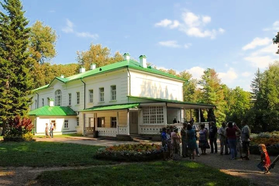 В июле в Ясной Поляне пройдет X юбилейный театральный фестиваль «Толстой»