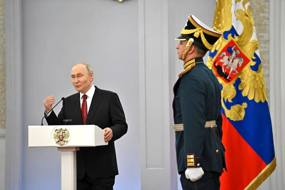 Президент России Владимир Путин в пятницу, 12 июня, встретился в Кремле с участниками СВО.