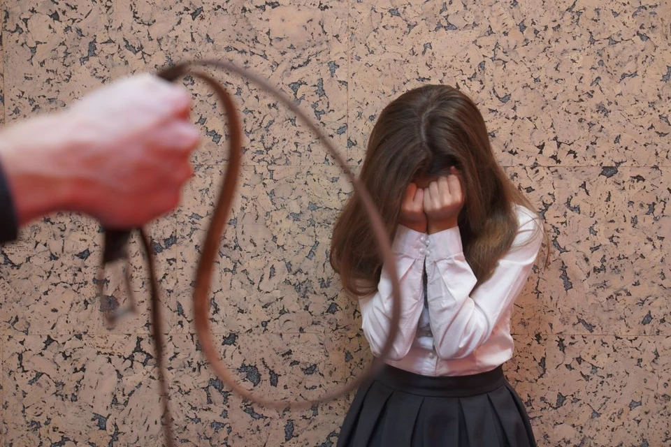 Дети терпели побои и голод, пока родной отец не увез их к себе на каникулы в Таганрог.