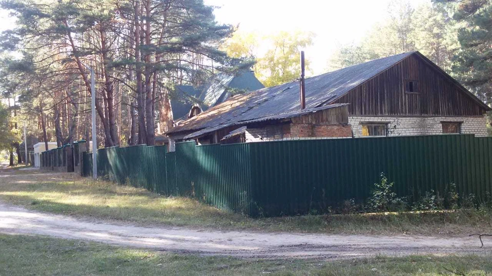 Фото объекта на улице Коммунальной, 1б в Солотче из материалов на сайте torgi.gov.ru.