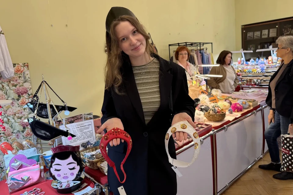"Комсомолка" посмотрела, что интересного производят мастера для зумеров.