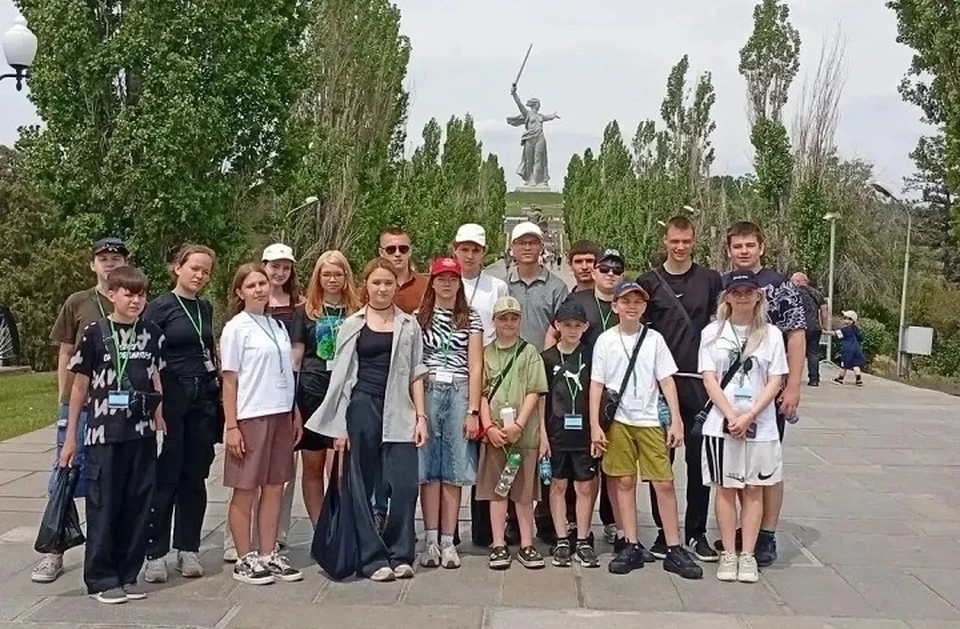 Школьники и их наставники посетили Мамаев курган, Дом Павлова, руины Мельницы Гергардта, памятники великим полководцам. Фото: минобразования СК