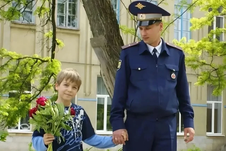 Губернатор поздравил сотрудников Госавтоинспекции Ставрополья с 90-летием службы. Фото: соцсети губернатора Ставрополья Владимира Владимирова