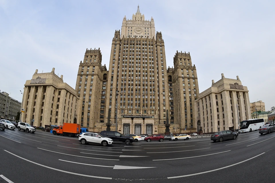 Российский МИД пообещал ответить на высылку двух военных атташе из Рима