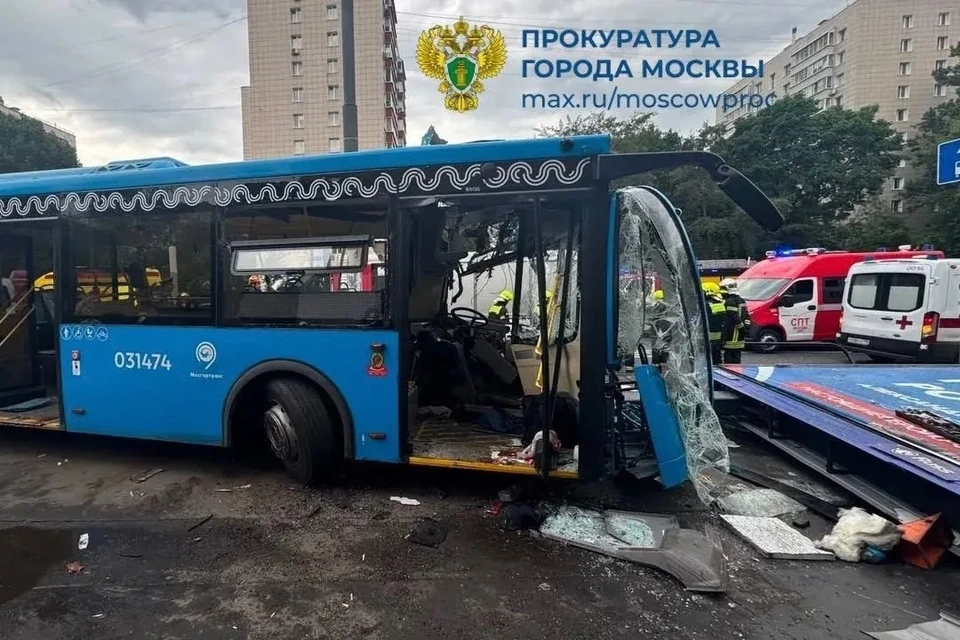 ТАСС: Число пострадавших в ДТП с автобусом в Москве достигло 25