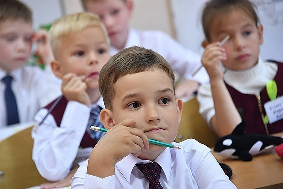 Некоторые семьи могут получить выплату на школьную форму