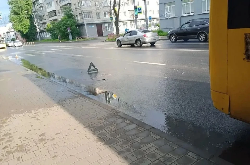 Женщина, которую сбил автобус, скончалась в больнице Ярославля.