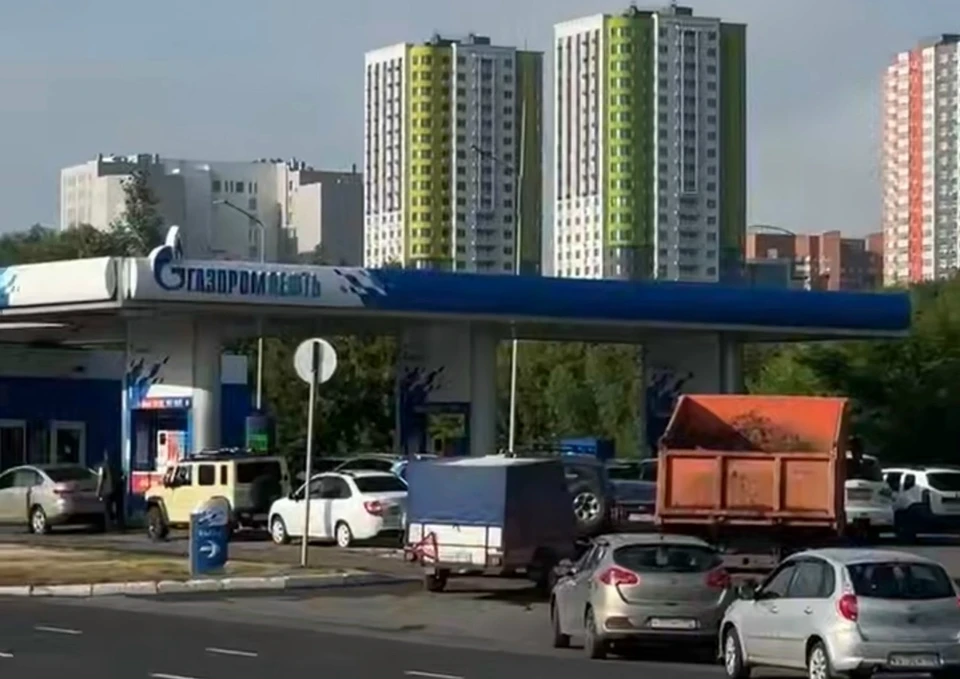 В Кузбассе нормализуется ситуация с очередями на АЗС.