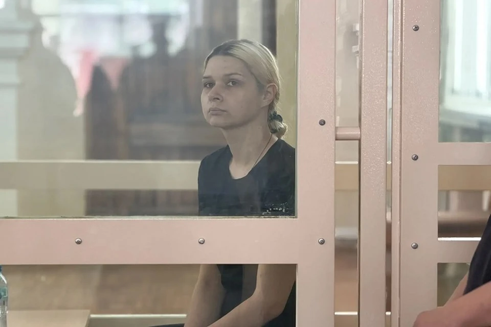 На суде по делу об убийстве экс-мэра Самары зачитали показания сына Екатерины Тарховой.