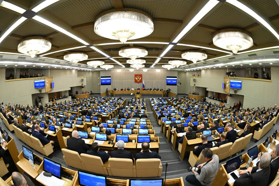 Суд отменил регистрацию партии «Яблоко» на выборах в Госдуму