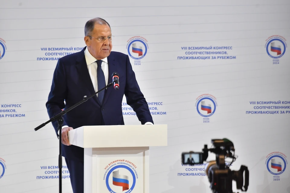 Лавров: ЕС разрешил себе конфисковывать грузы с судов и передавать выручку Киеву