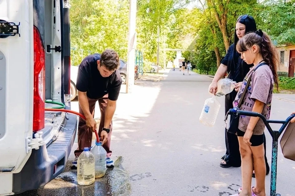 В регионе организуют подвоз питьевой воды. Фото: Евгений Балицкий/МАХ