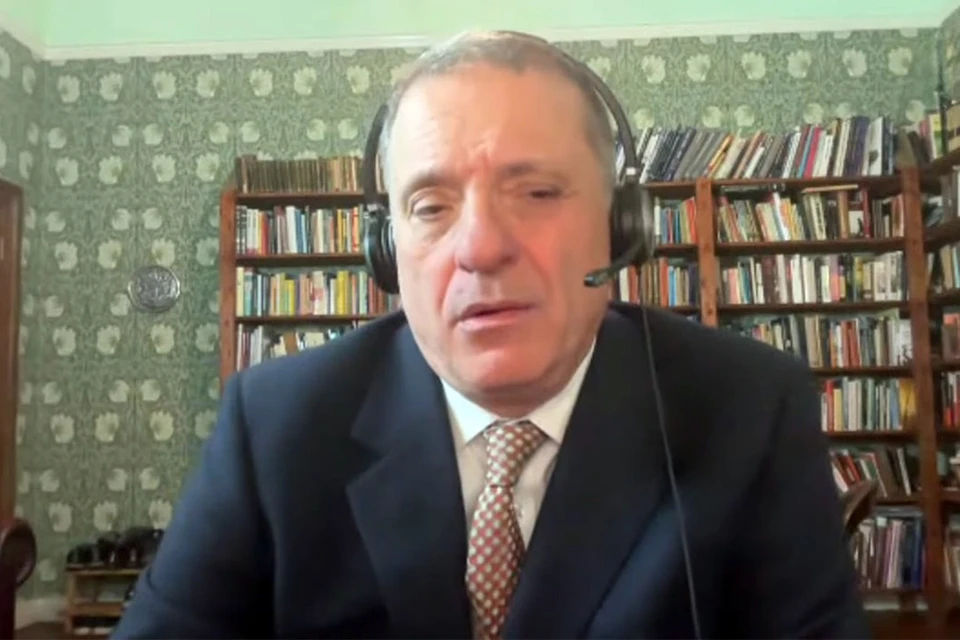 Британский военный аналитик Александр Меркурис