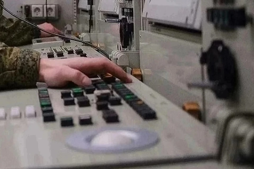 Информация о пострадавших и разрушениях на земле к областным властям не поступала.