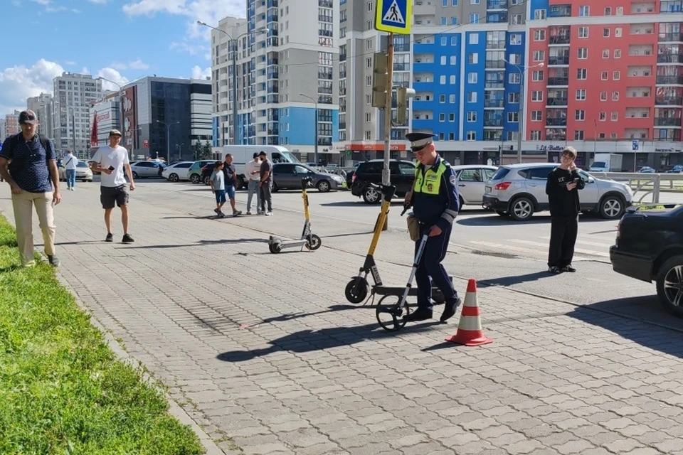 По факту ДТП проводится проверка. Фото: Госавтоинспекция Екатеринбурга