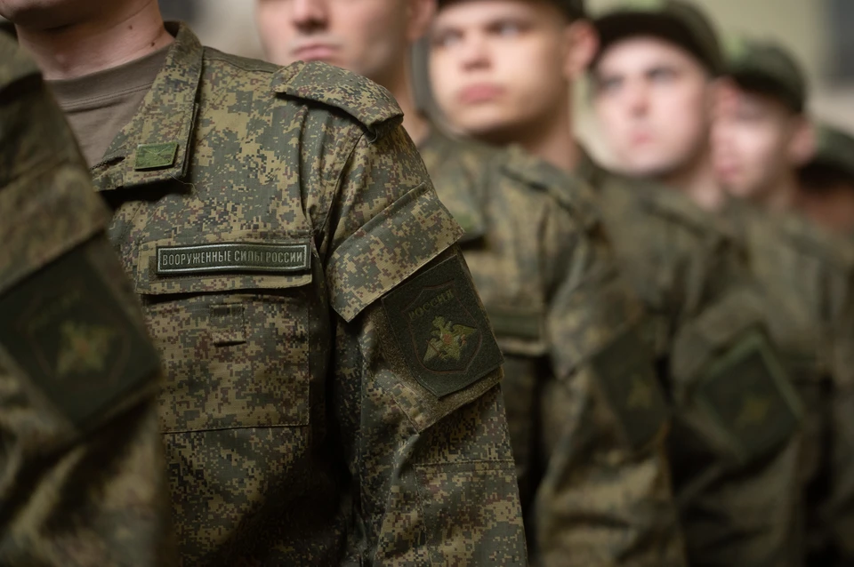 Минобороны предложило МФЦ принимать заявления от военных на получение услуг