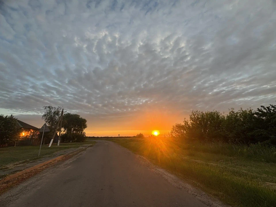 В 7:31 20 августа в Белгороде, Красненском, Красногвардейском, Новооскольском, Ровеньском, Ракитянском, Борисовском, Волоконовском, Валуйском, Алексеевском, Вейделевском, Чернянском, Губкинском и Старооскольском округах отменили опасность атаки дронов.
