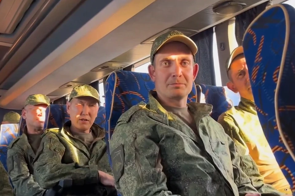 Российские военнослужащие, вернувшиеся из украинского плена. Фото: Алексей Жуков/ТАСС