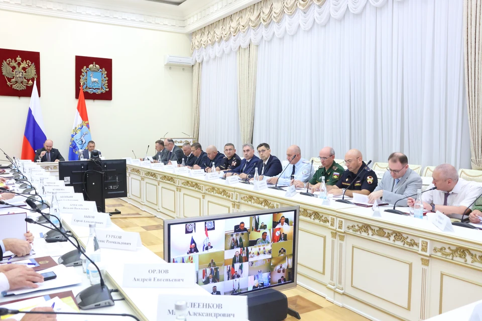 Заседание прошло под председательством губернатора Вячеслава Федорищева. Фото С.Осьмачкиной