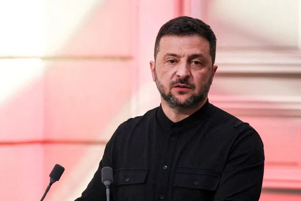 Зеленский отправился в Кишинев с конвоем из десятков полицейских постов