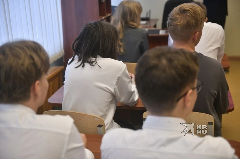 Детей научат правильному использованию нейросети