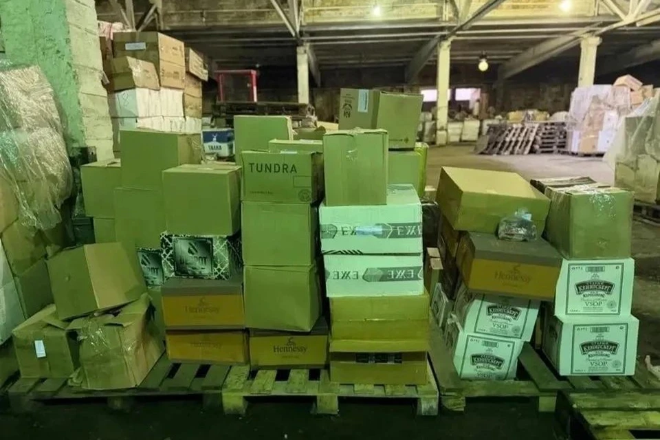Изъятая контрафактная продукция будет уничтожена. Фото: УМВД России по Омской области